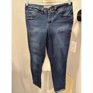 Royalty For Me Wanna Betta Butt Jeans Womens Size 6 Blue Cuffed Denim Pants